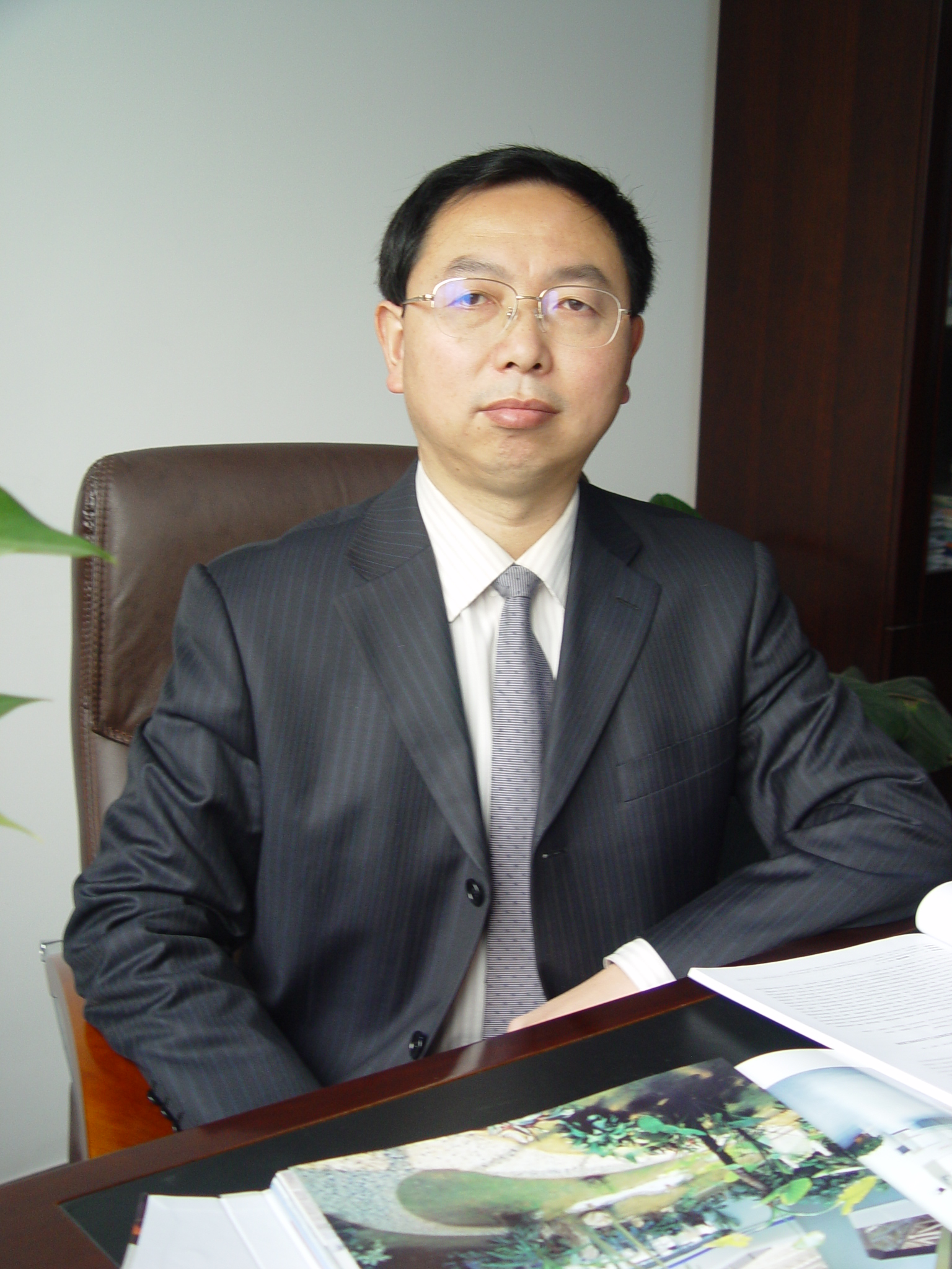 火狐官方网页版创新论坛第一千六百零五讲：黄土地区高填方地基变形特征与工程应对措施  