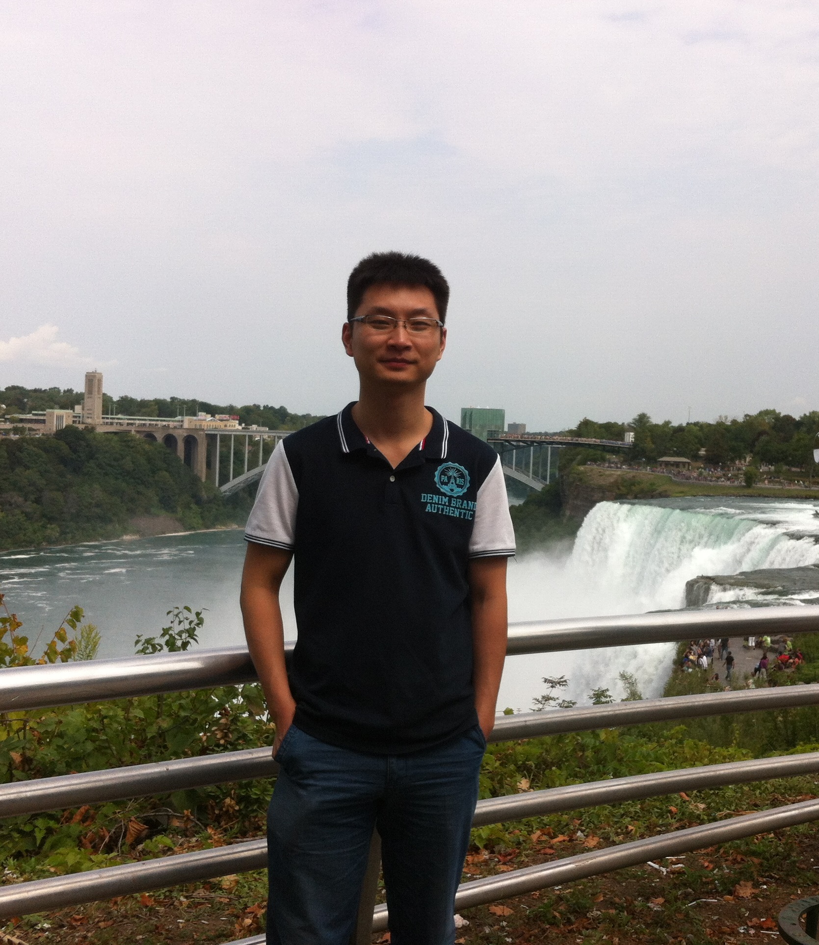 火狐官方网页版创新论坛第一千四百五十九讲：Ultra-cold gases---A “hot” dish of the “coldest” matter in physics