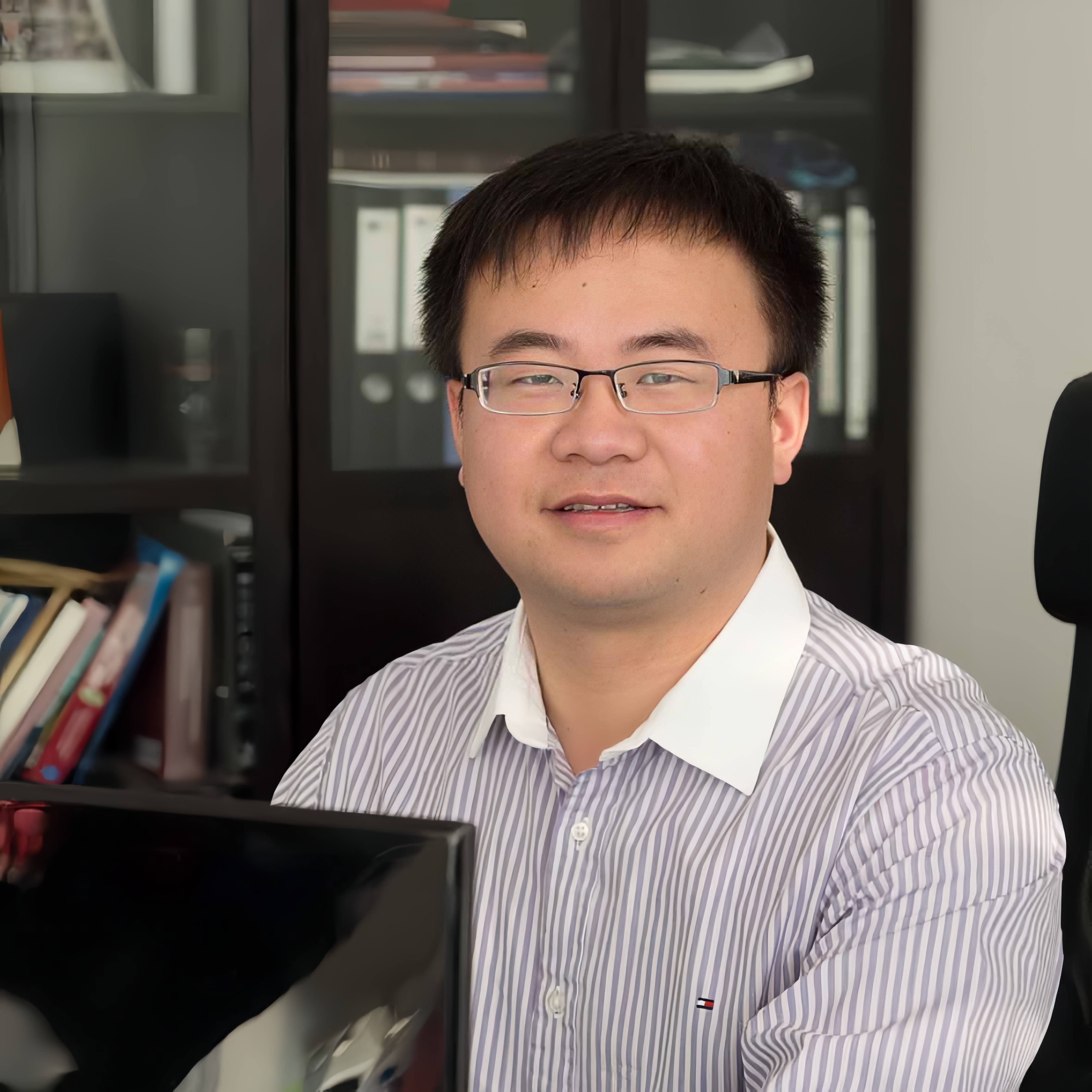火狐官方网页版创新论坛第一千七百九十四讲：多元介孔材料的合成与性能研究