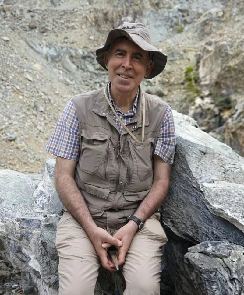 火狐官方网页版创新论坛第一千八百四十二讲：Records of processes for subduction initiation, slab roll-back and ophiolite genesis in Turkey: Field, geochemical and  geochronological constraints